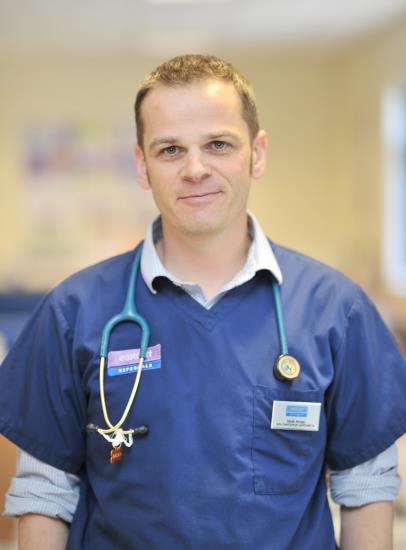 Mark Ames veterinary ophthalmologist Swindon